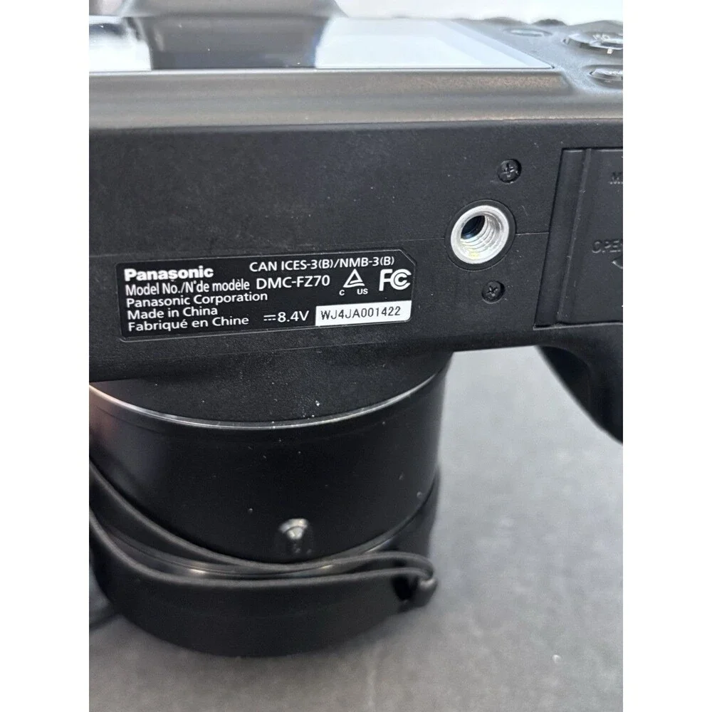 Panasonic Lumix DMC-FZ70 Digital Camera 16.1MP 60x Opt Zoom HD Video